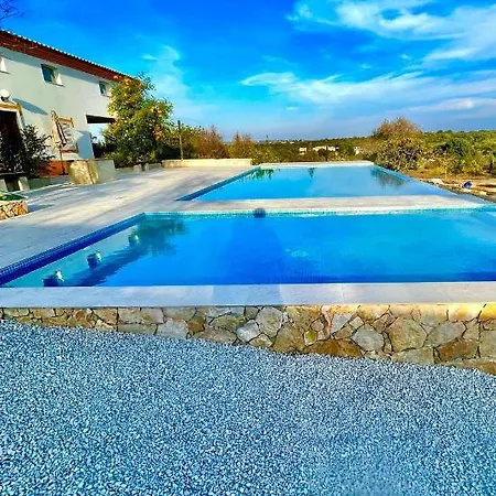 Tente de luxe Eco Alfarrobas Com Piscina